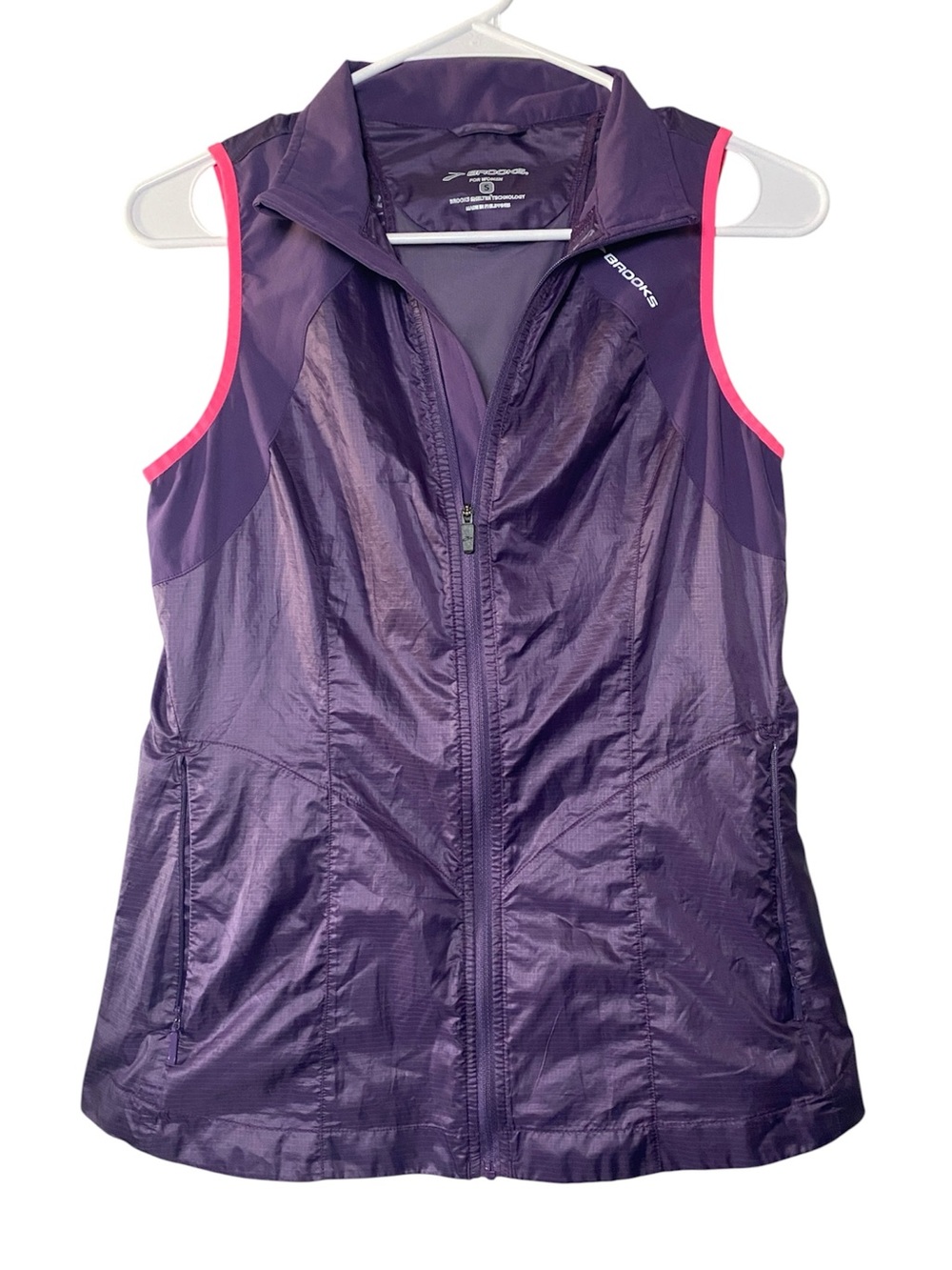 Brooks Shelter Technology Zip Up Vest Women’s Small Purple Lightweight Packable
